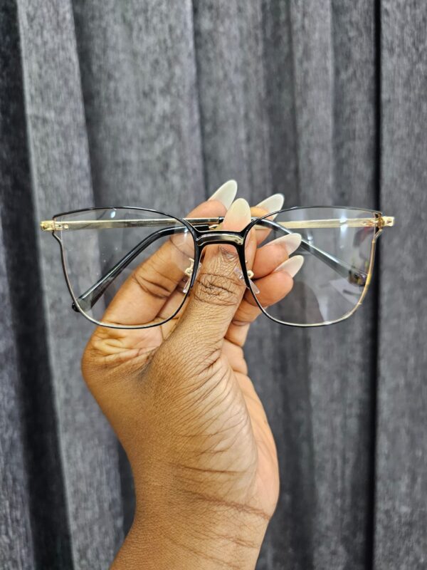 Round Anti-Blue Light Glasses - Image 3