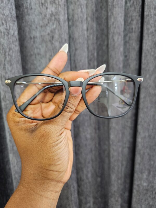 Round Anti-Blue Light Glasses - Image 2