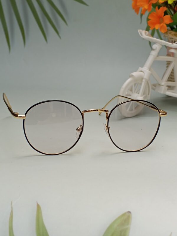 Square Metal Photochromic Glasses – Unisex Transition Lenses