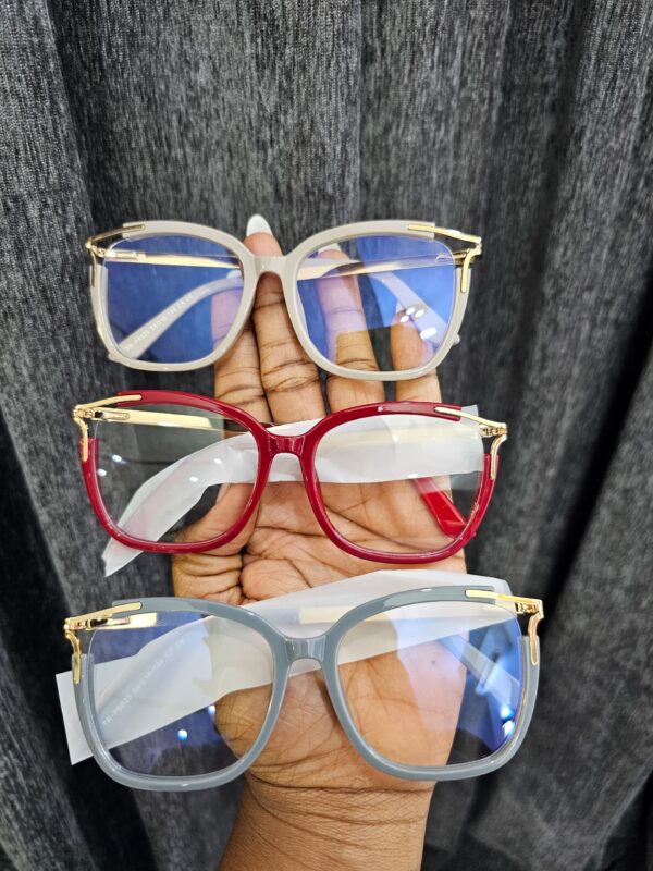 Oversized Cat-Eye Anti-Blue Light Glasses for Women - crystal white and red